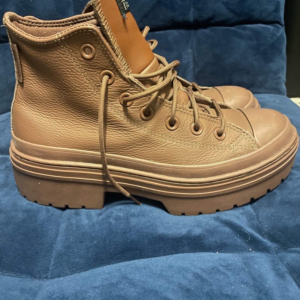 Converse Brown Leather platform sneakers